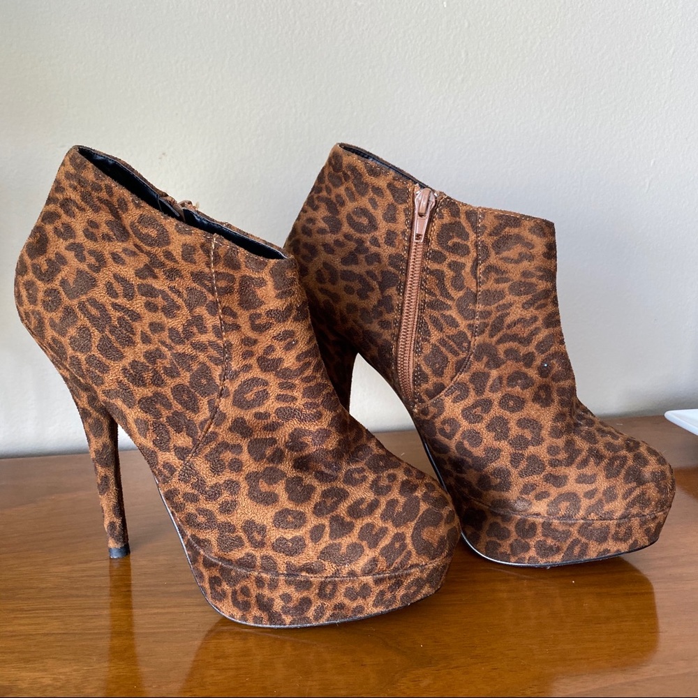 Forever 21 Cheetah Platform High Heel Booties